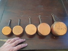 PETITES CASSEROLES EN CUIVRE