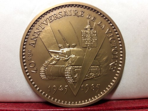 1985 gaulle 68mm par - 1985, de